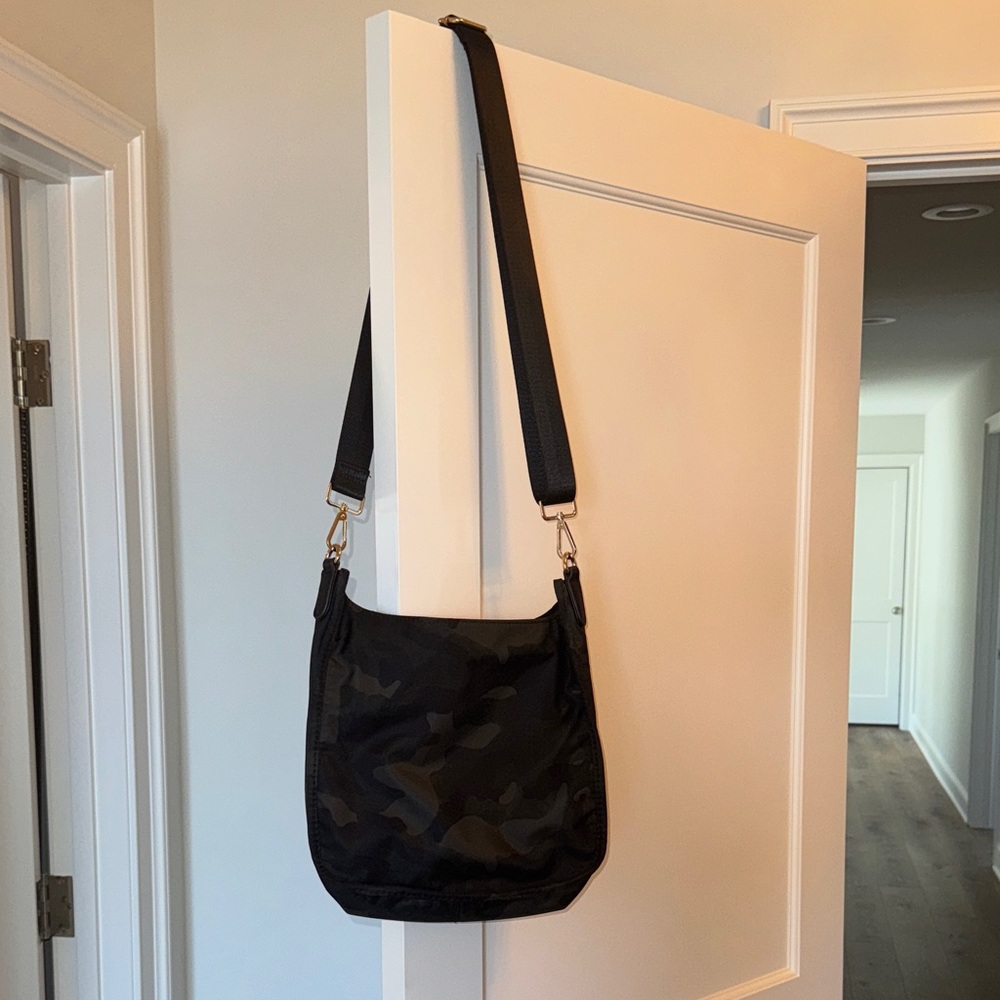 Elegant Black and grey Camouflage Crossbody Bag